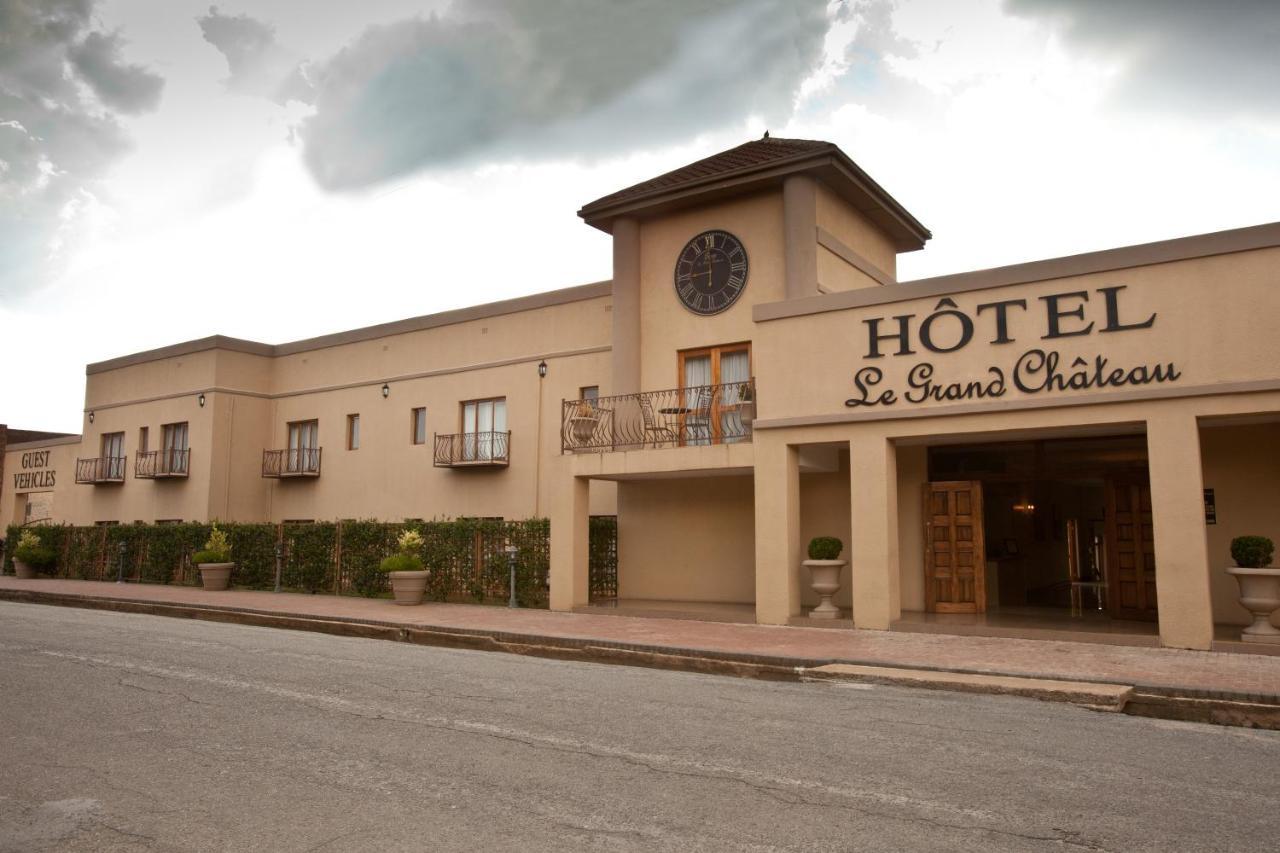 Le Grand Chateau Hotel Parys Zewnętrze zdjęcie