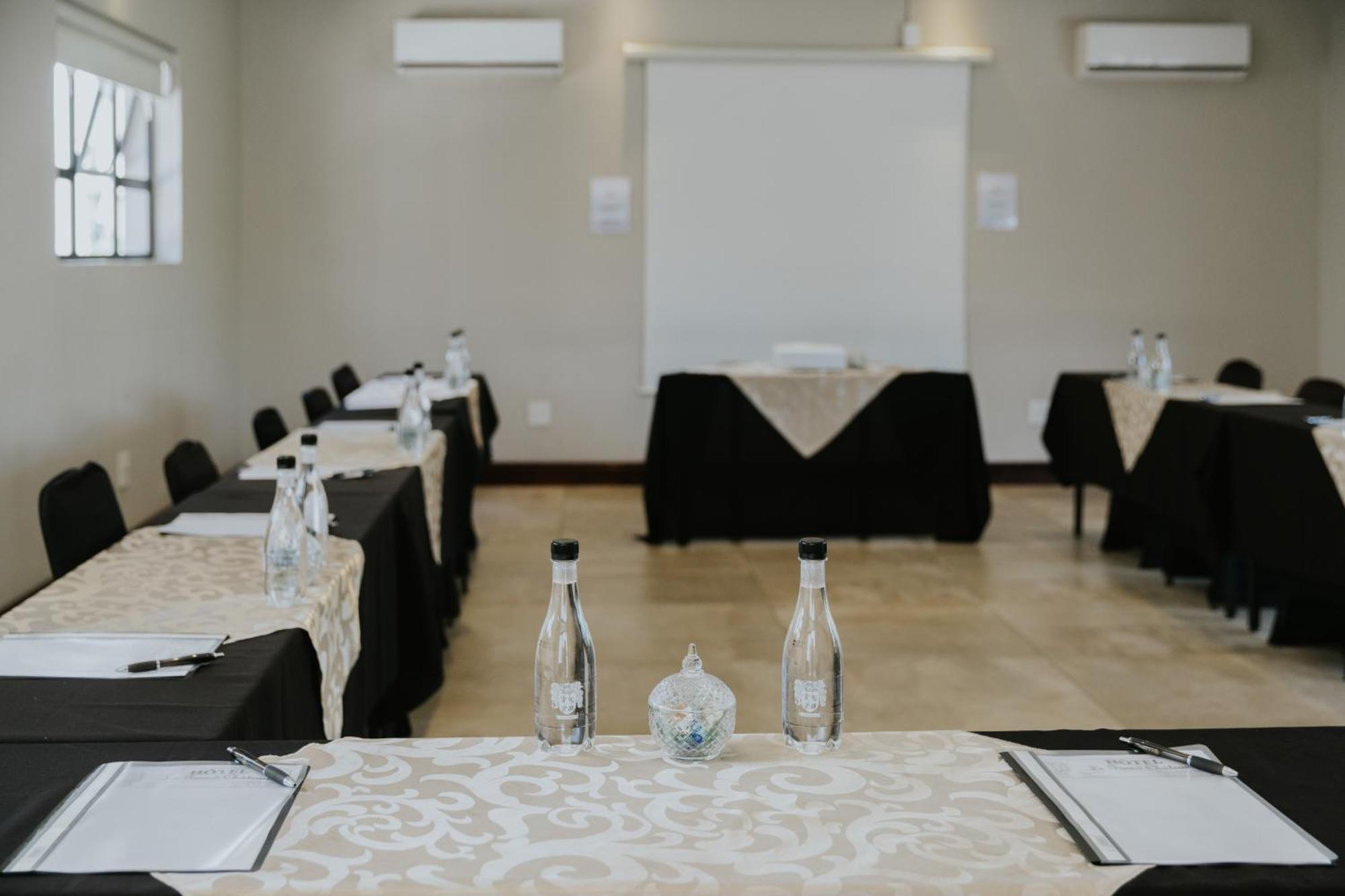 Le Grand Chateau Hotel Parys Zewnętrze zdjęcie